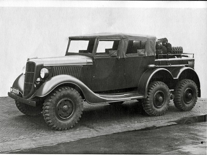 800px-Ford-Trado